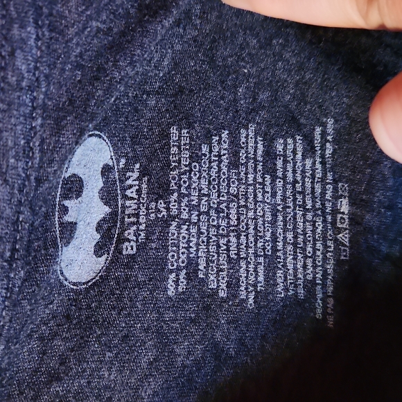 Batman Shirt - Picture 3 of 5